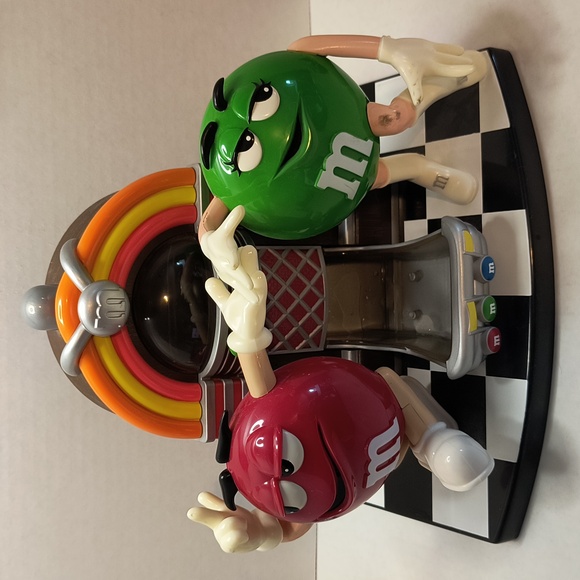 99 M&M Candy Dispenser preowned great condition 8x9 inch - Picture 1 of 3